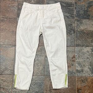 Melissa McCarthy Seven7 White Pants